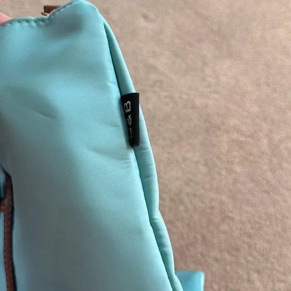 Dooney & Bourke wayfarer tote purse - Picture 10 of 11